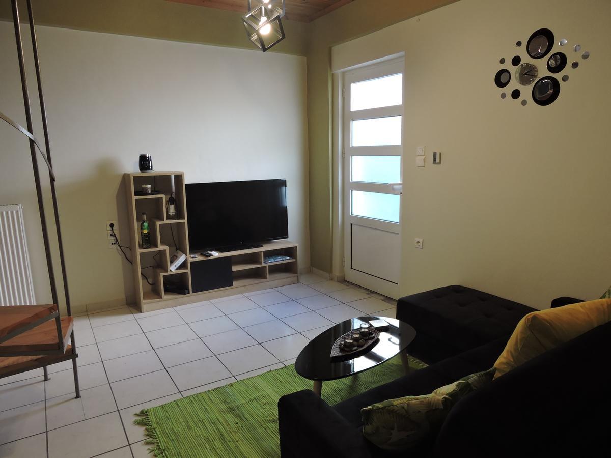 Sweet Suites Amaliada Екстер'єр фото